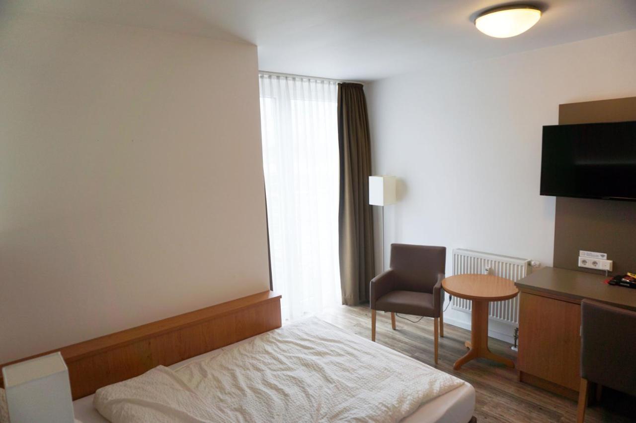 Hotel Chrisma Dusseldorf Ngoại thất bức ảnh