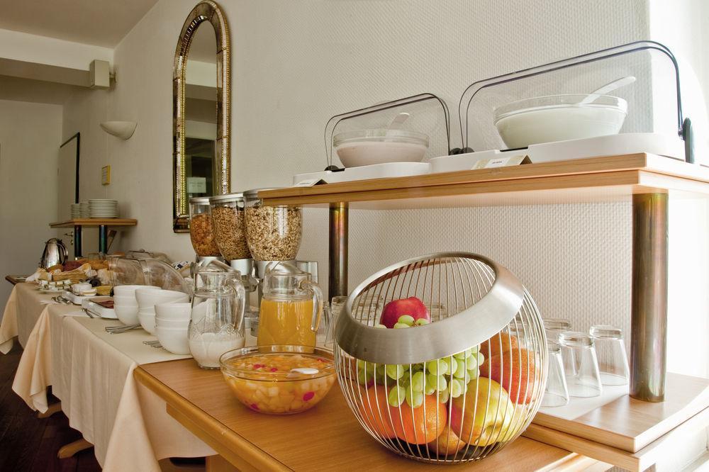 Hotel Chrisma Dusseldorf Ngoại thất bức ảnh