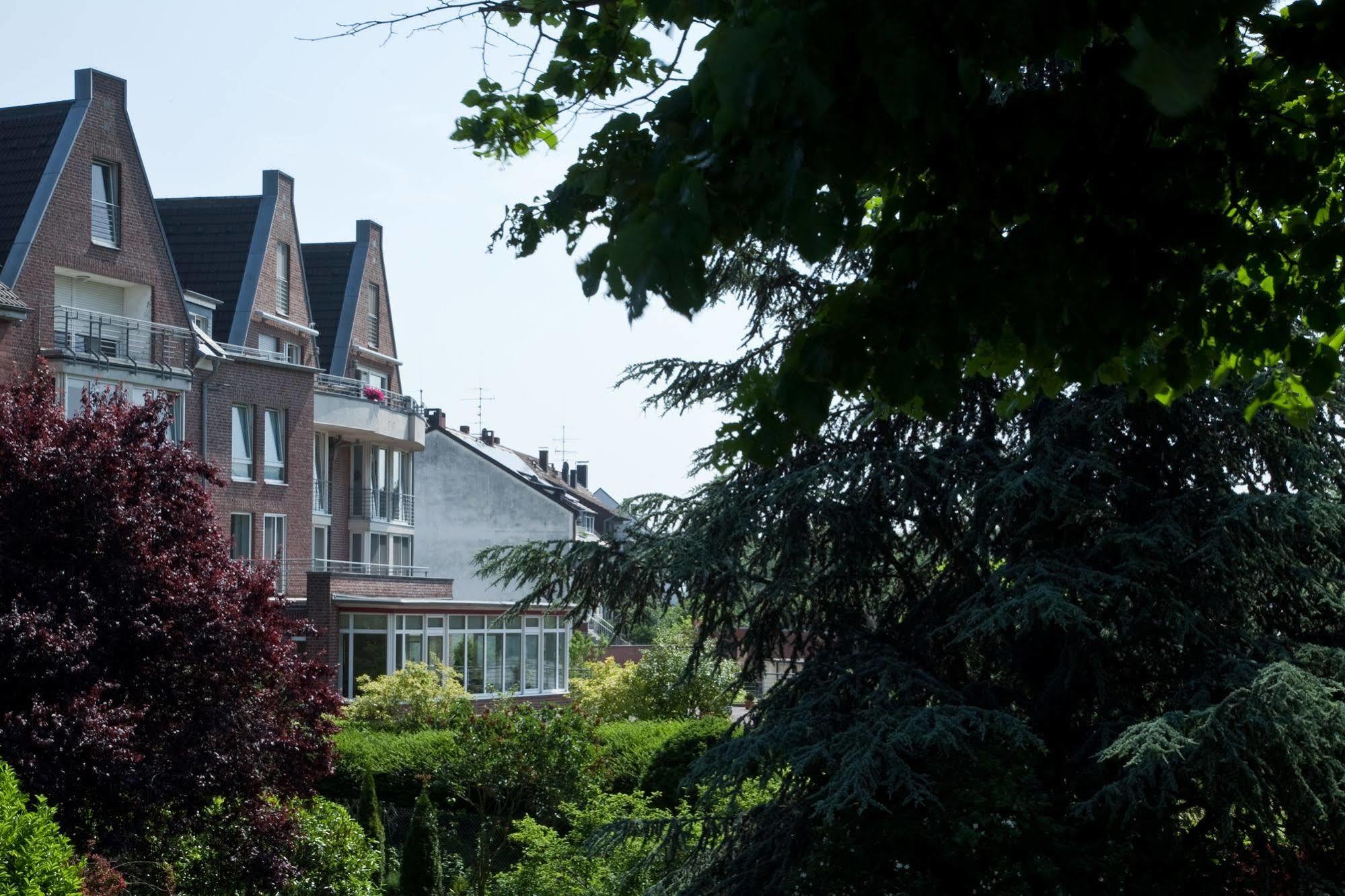 Hotel Chrisma Dusseldorf Ngoại thất bức ảnh