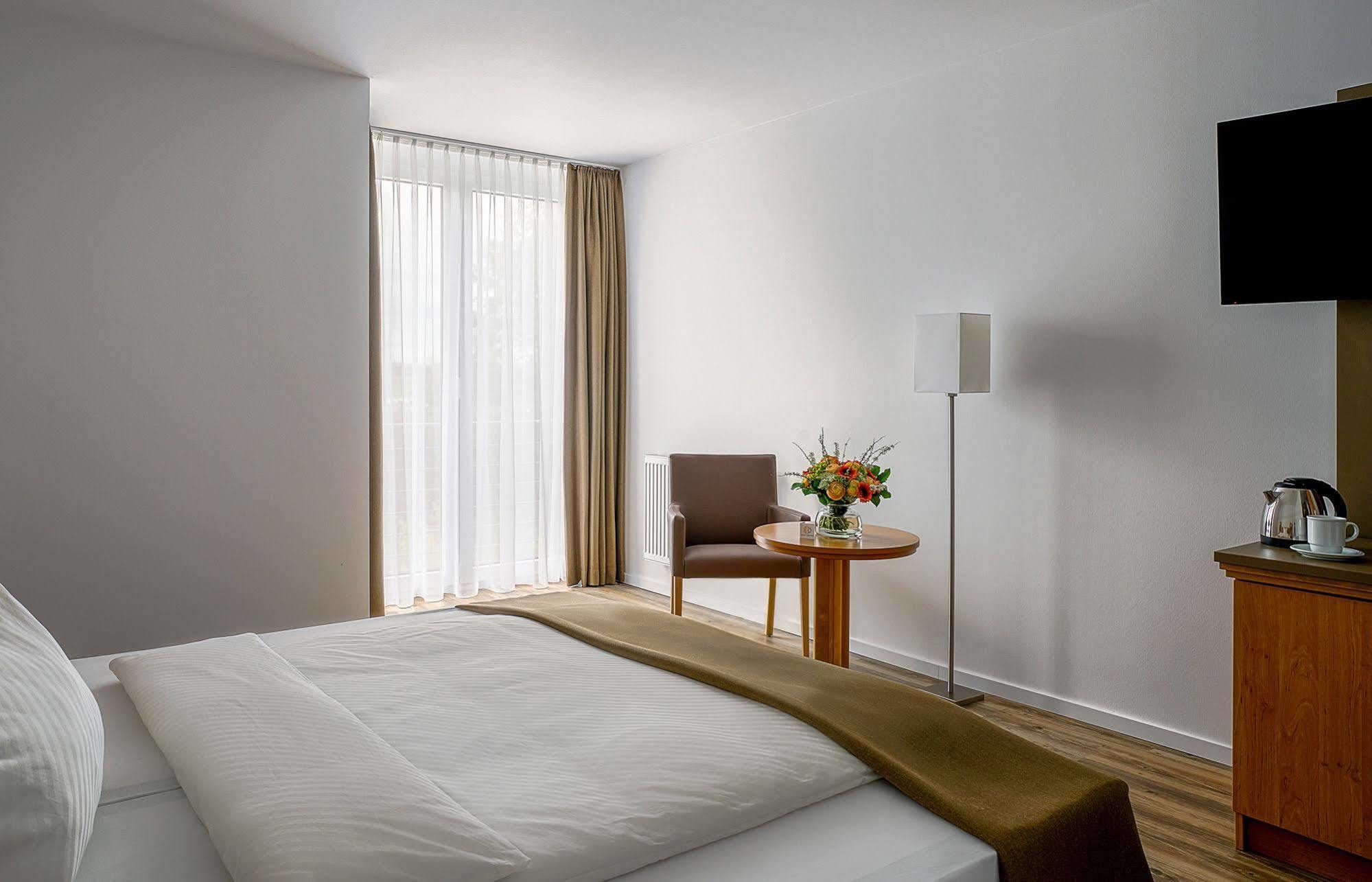 Hotel Chrisma Dusseldorf Ngoại thất bức ảnh