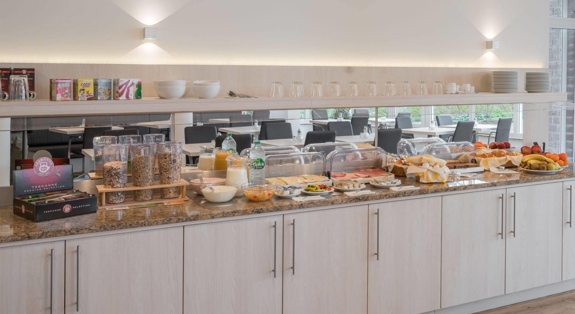 Hotel Chrisma Dusseldorf Ngoại thất bức ảnh